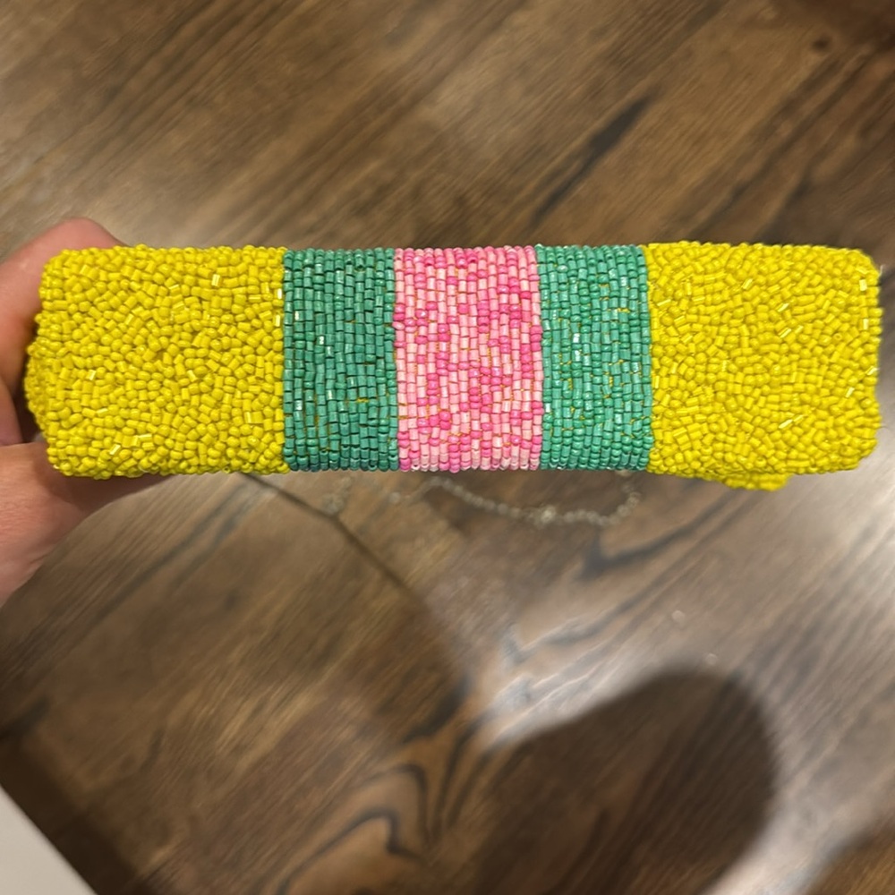 Moyna yellow chain strap bee beaded bag. Looks like Lilly Pulitzer. 
New - Picture 7 of 7